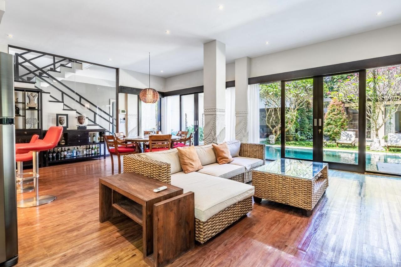 Anedda Merta Sari Villa Sanur Exterior foto